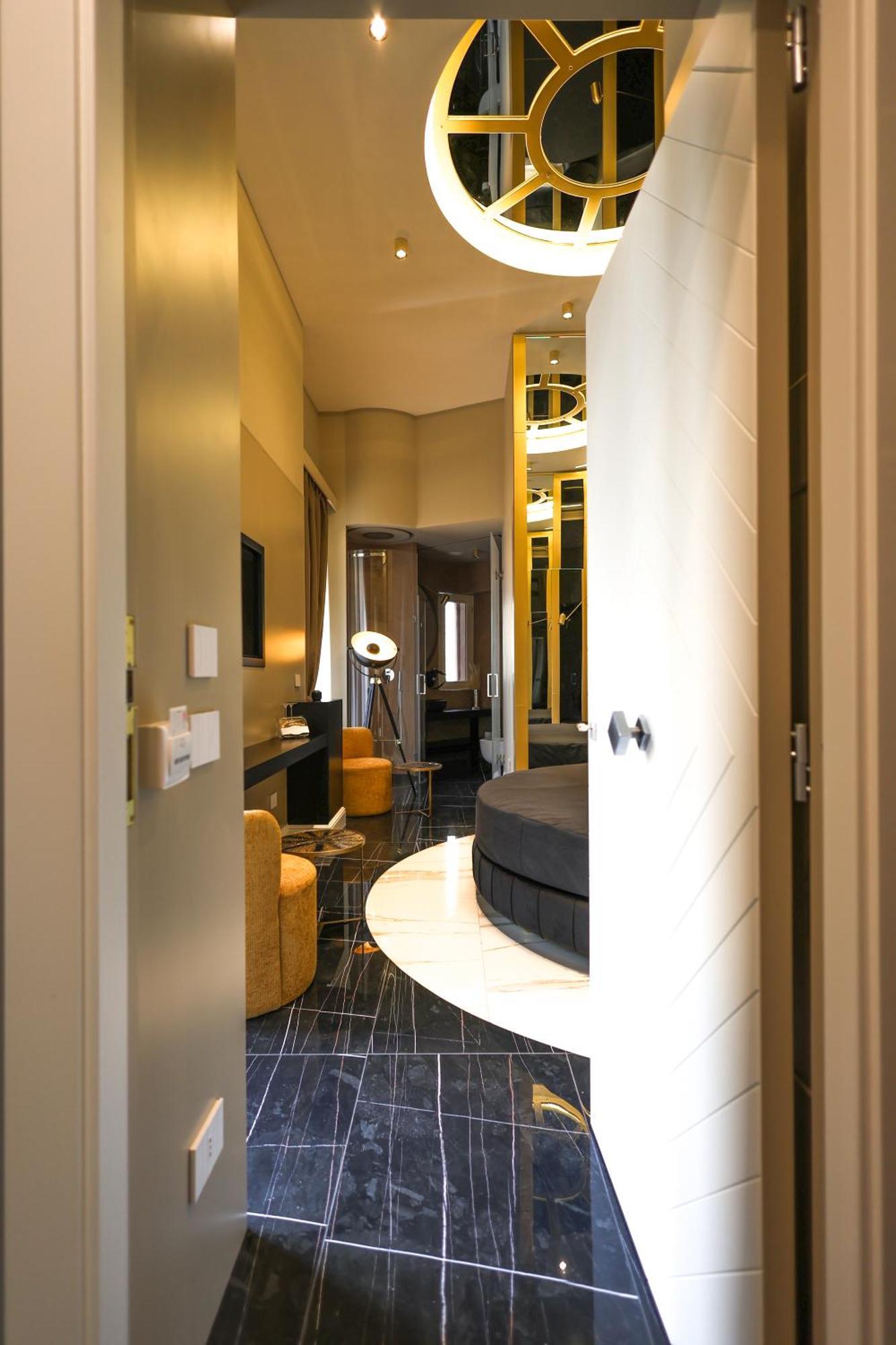 Maison San Carlo Luxury Suites Naples Luaran gambar