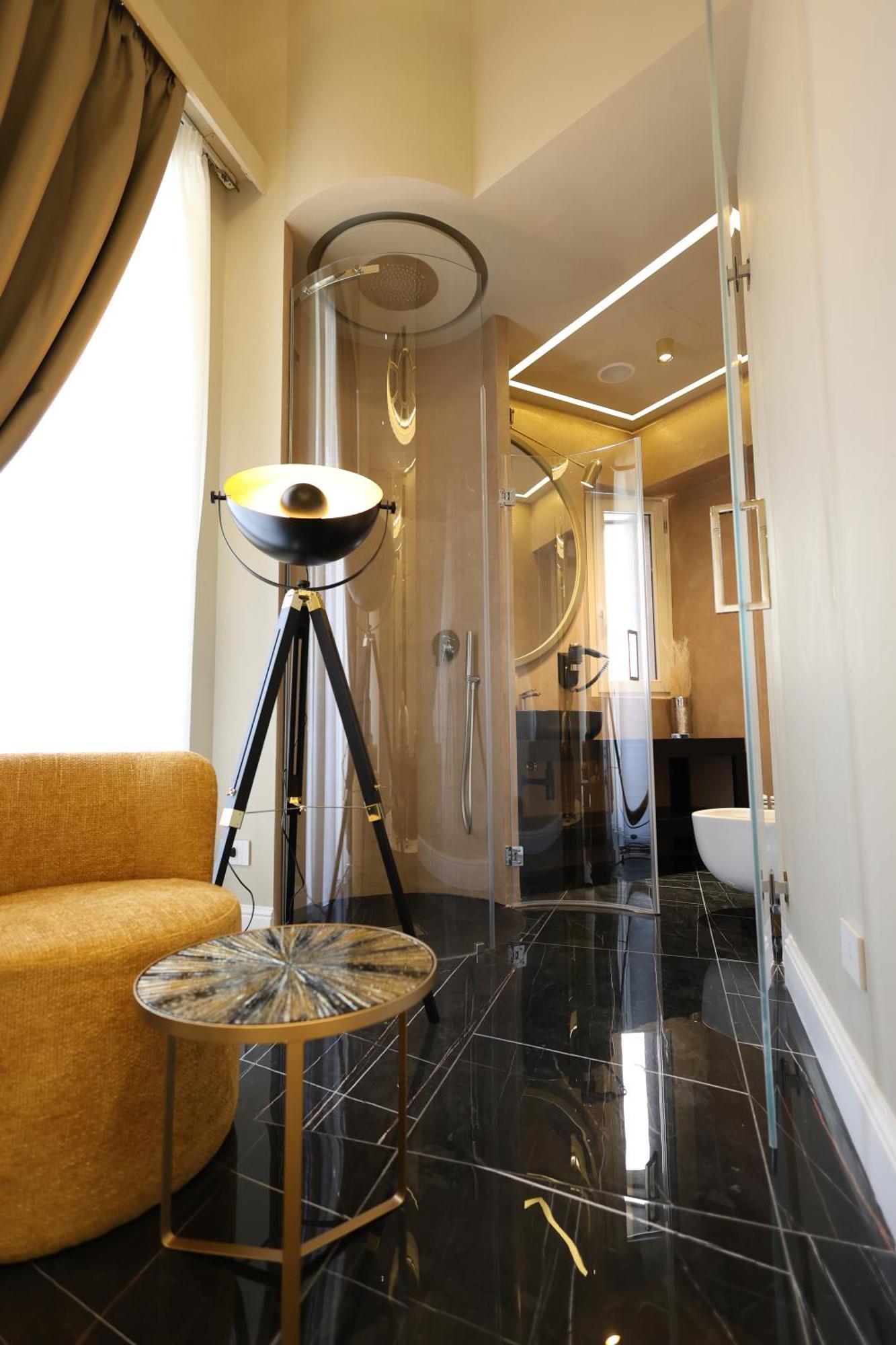 Maison San Carlo Luxury Suites Naples Luaran gambar