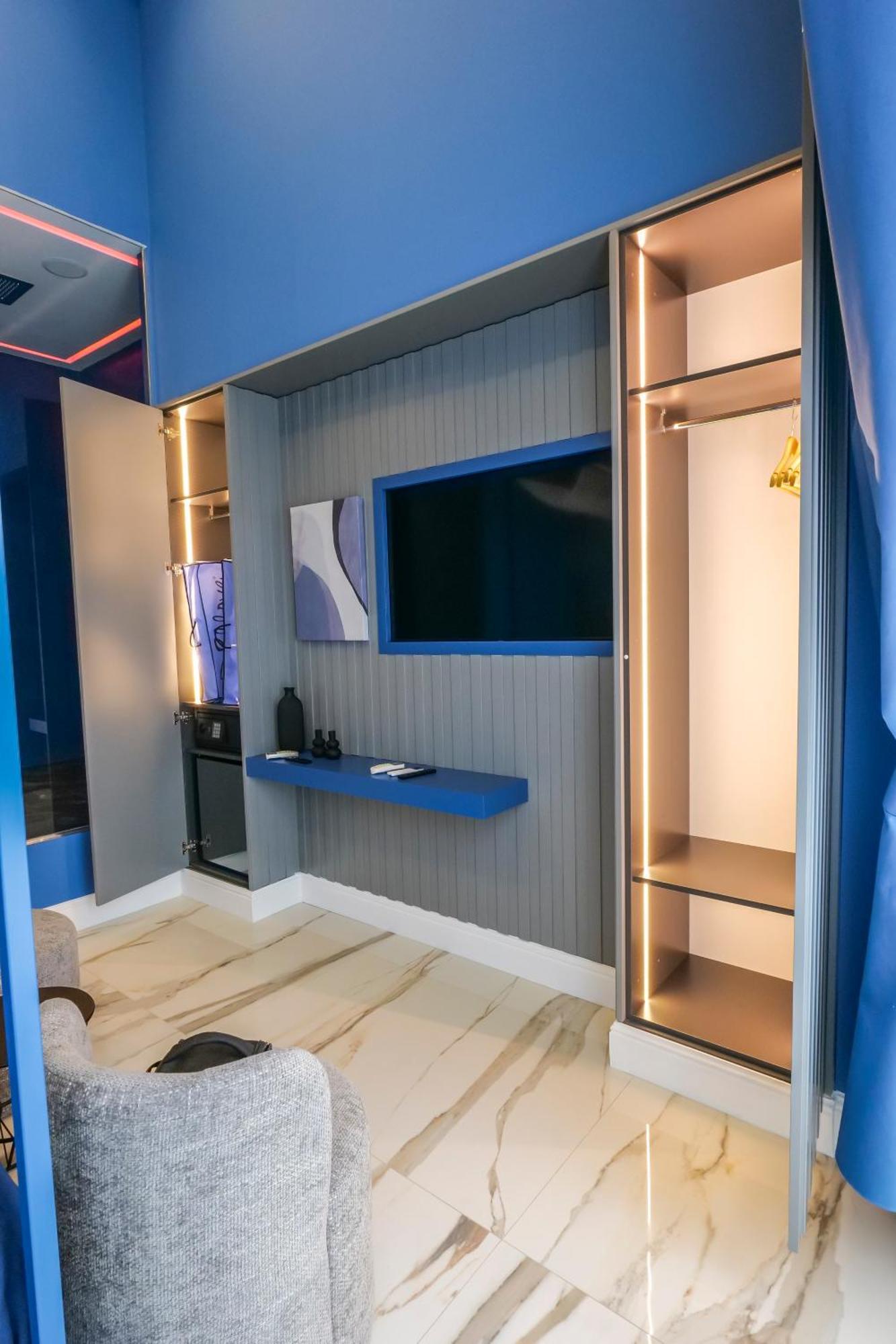 Maison San Carlo Luxury Suites Naples Luaran gambar
