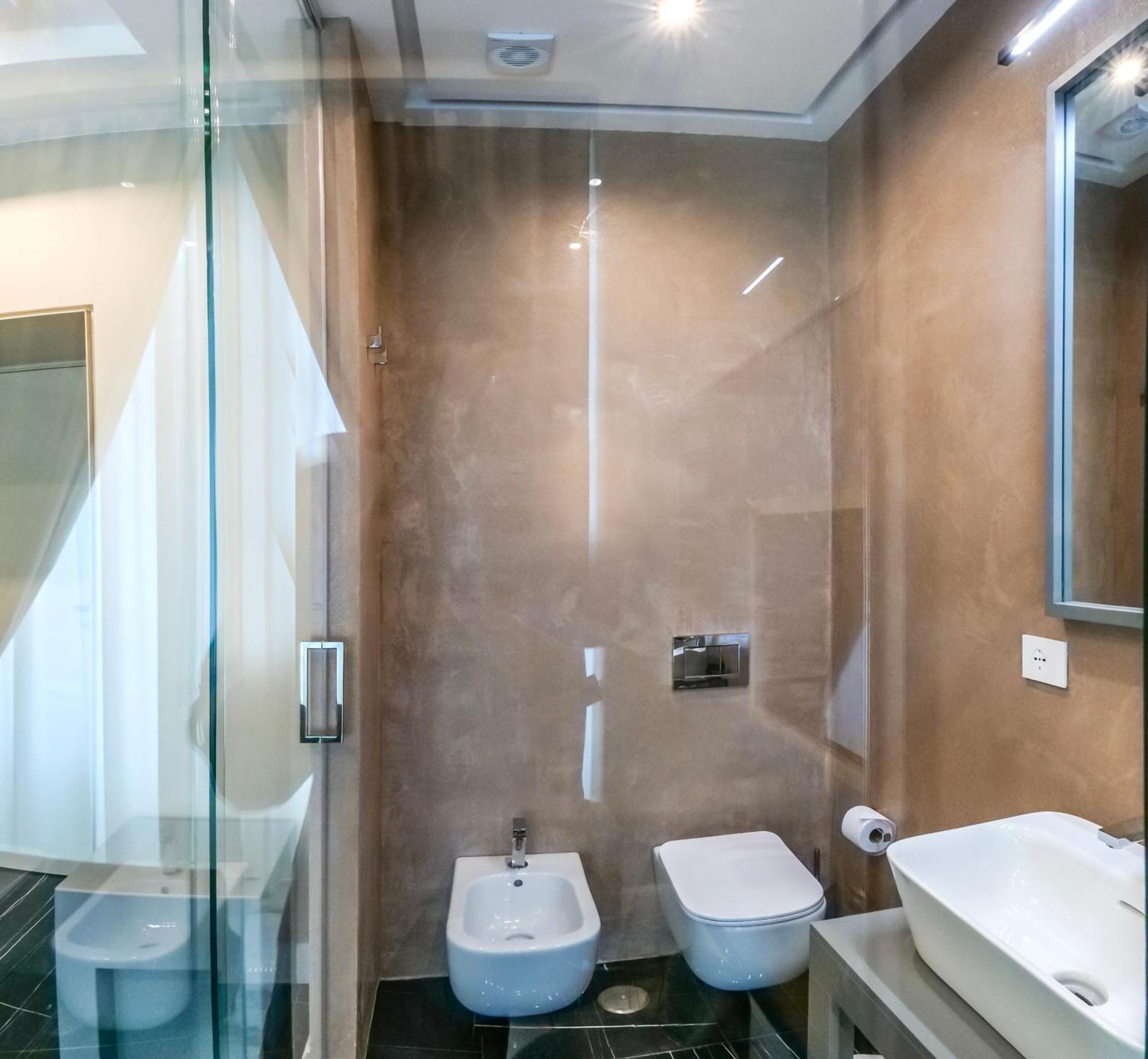 Maison San Carlo Luxury Suites Naples Luaran gambar