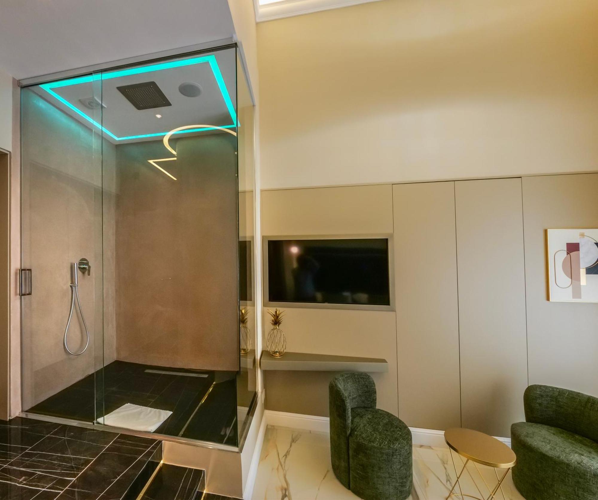 Maison San Carlo Luxury Suites Naples Luaran gambar